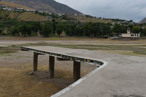 Купальный сезон – 2015 в Таджикистане - Sputnik Таджикистан