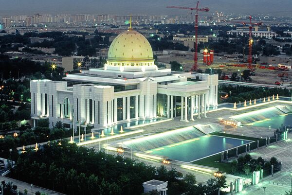 Дворец президента Туркмении. Архивное фото. - Sputnik Таджикистан