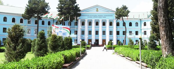 Донишгоҳи пизишкии Тоҷикистон ба номи Абӯ Алӣ ибн Сино. Акс аз бойгонӣ - Sputnik Тоҷикистон