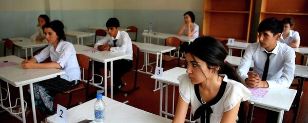 Вступительные экзамены в вузы, архивное фото - Sputnik Таджикистан