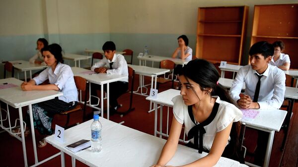 Вступительные экзамены в вузы Таджикистана. Архивное фото - Sputnik Таджикистан