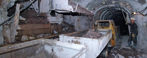 Урановая шахта. Архивное фото. Урановая шахта. Архивное фото. - Sputnik Таджикистан