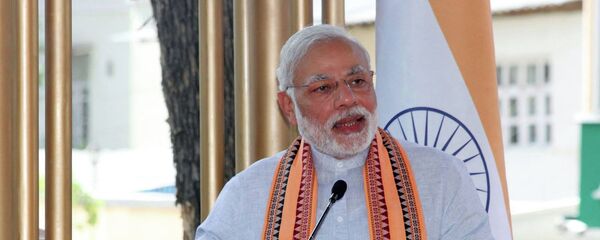 Нарендра Моди во время официального визита в Таджикистан. 13 июля 2015 года Нарендра Моди во время официального визита в Таджикистан. 13 июля 2015 года - Sputnik Таджикистан