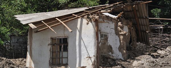 Оқибати селфароӣ дар деҳаи Бедаки ноҳияи Рашт. 22 июли соли 2015 - Sputnik Тоҷикистон