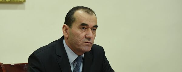 Усмонали Усмонзода. Архивное фото Усмонали Усмонзода. Архивное фото - Sputnik Тоҷикистон