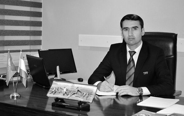 Генеральный секретарь ФФТ Ислом Махмадшоев. Архивное фото - Sputnik Таджикистан
