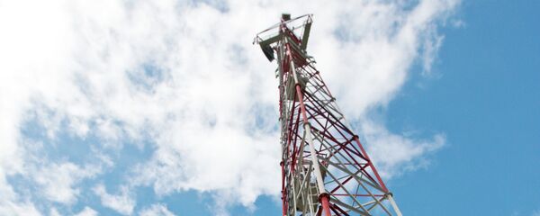 Таъмири антенаи мобилӣ. Акс аз бойгонӣ - Sputnik Тоҷикистон