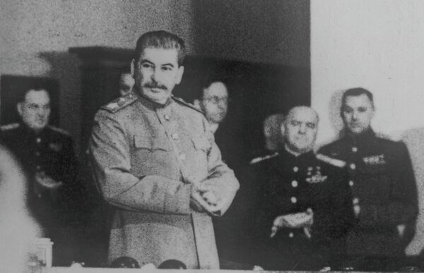 Какой сегодня праздник в Таджикистане и мире: 25 июня Какой сегодня праздник в Таджикистане и мире: 25 июня - Sputnik Таджикистан