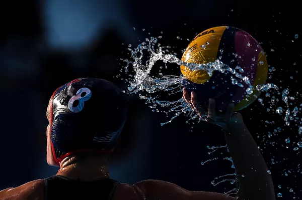 Мусобиқаки ҷаҳонии FINA 2015. Рақобати тимҳои занонаи Испания-ИМА дар чорякфинал Мусобиқаки ҷаҳонии FINA 2015. Рақобати тимҳои занонаи Испания-ИМА дар чорякфинал - Sputnik Тоҷикистон