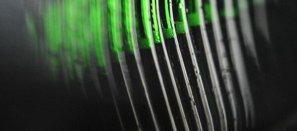 Коргоҳи истеҳсолоти машруботи спиртӣ. Акс аз бойгонӣ - Sputnik Тоҷикистон