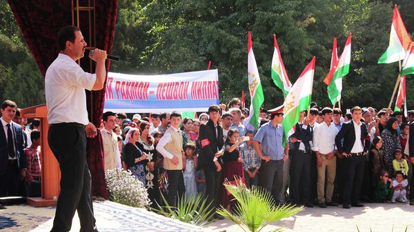 Праздничные мероприятия в Душанбе по случаю 24-ой годовщины независимости Таджикистана - Sputnik Тоҷикистон