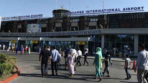 Международный аэропорт Душанбе, архивное фото - Sputnik Таджикистан