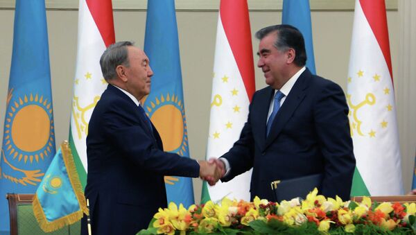 Переговоры президентов Эмомали Рахмона и Нурсултана Назарбаева 14 сентября 2015 года - Sputnik Таджикистан