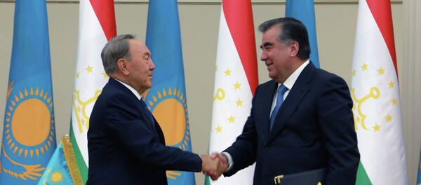 Переговоры президентов Эмомали Рахмона и Нурсултана Назарбаева 14 сентября 2015 года - Sputnik Таджикистан