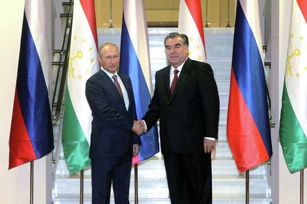 Встреча Эмомали Рахмона и Владимира Путина 15 сентября 2015 года - Sputnik Таджикистан