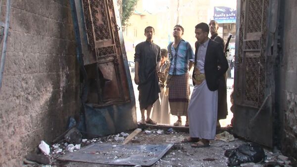 Неизвестные взорвали мечеть во время молитвы в Йемене. Кадры с места ЧП - Sputnik Таджикистан