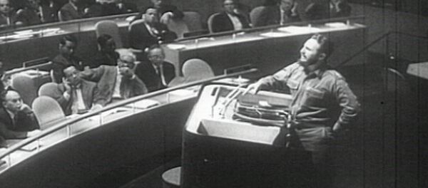 Речь Фиделя Кастро в ООН, занесенная в Книгу рекордов Гиннесса. Архив - Sputnik Таджикистан