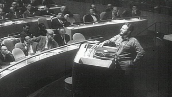 Речь Фиделя Кастро в ООН, занесенная в Книгу рекордов Гиннесса. Архив - Sputnik Таджикистан