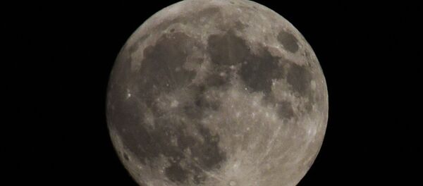Снимок луны. Архивное фото Снимок луны. Архивное фото - Sputnik Таджикистан