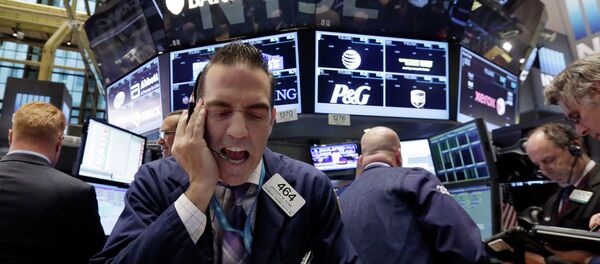 Трейдер на Нью-Йоркской фондовой бирже - Sputnik Таджикистан
