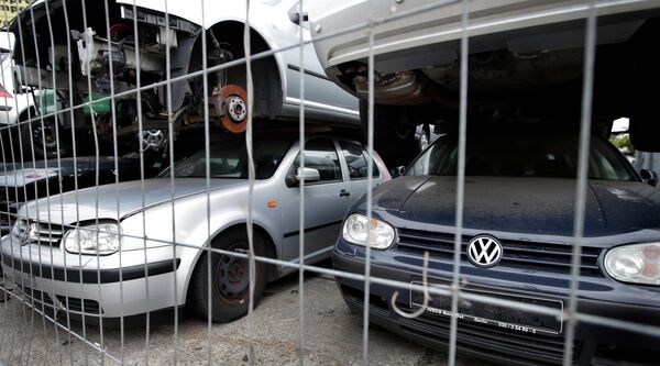 Автомобили Гольф немецкого производителя автомобилей Volkswagen. Архивное фото. - Sputnik Таджикистан