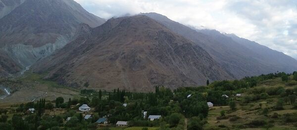 Деҳаи Поймазор дар ноҳияи Ванҷ (ВМКБ) - Sputnik Тоҷикистон