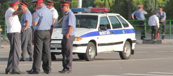 Милицейская машина, архивное фото Милицейская машина, архивное фото - Sputnik Таджикистан