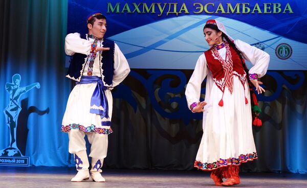 Фестиваль-конкурс сольного танца им. Махмуда Эсамбаева - Sputnik Таджикистан