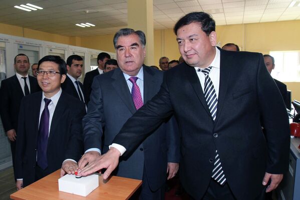Торжественный запуск работы подстанций Шахринав и Хонакох - Sputnik Таджикистан