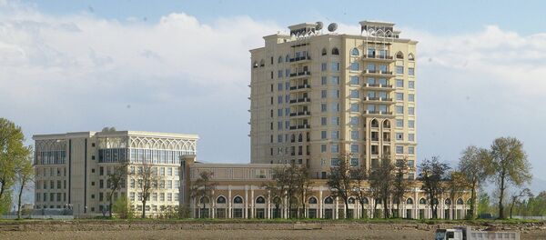 Сохтмони маҷмааи истиқоматии Диёри Душанбе. Акс аз бойгонӣ - Sputnik Тоҷикистон