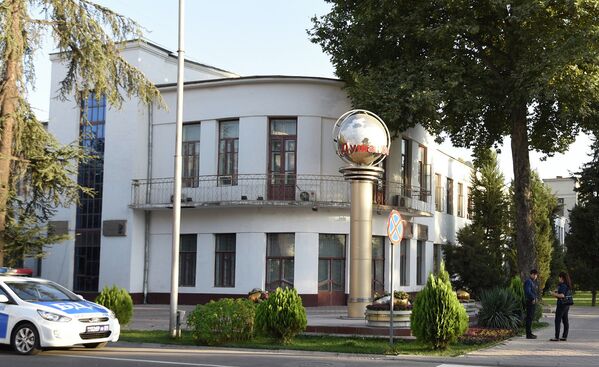 Здание по ул. Рудаки - Sputnik Таджикистан