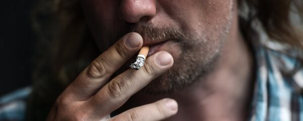 Курение, архивное фото - Sputnik Таджикистан