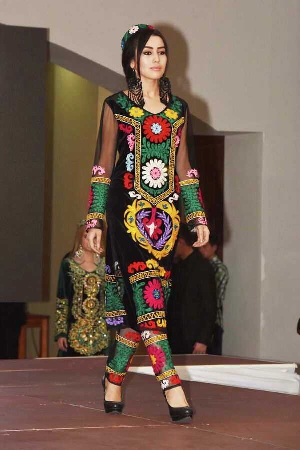 Международный фестиваль моды Silk-Road (Шелковый путь) - Sputnik Таджикистан
