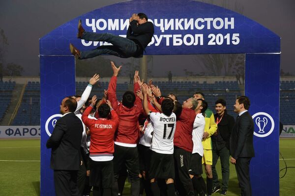 Ҷашнҳои рӯзи 26 октябр дар Тоҷикистон ва ҷаҳон Ҷашнҳои рӯзи 26 октябр дар Тоҷикистон ва ҷаҳон - Sputnik Тоҷикистон