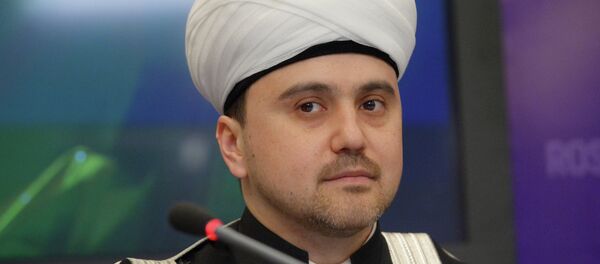 Заместитель председателя Совета муфтиев России Рушан Аббясов. Архивное фото Заместитель председателя Совета муфтиев России Рушан Аббясов. Архивное фото - Sputnik Таджикистан
