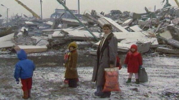 Город, разрушенный за 30 секунд. Землетрясение в Спитаке 1988 года - Sputnik Таджикистан