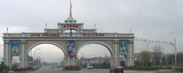 Родители просят не закрывать единственную русскую школу в Кулябе - Sputnik Тоҷикистон