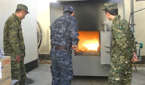 Новую печь АКН испробовали сожжением 400 кг наркотиков - Sputnik Таджикистан
