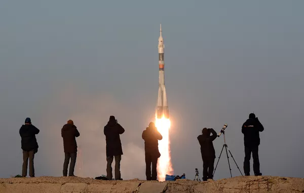 Парвози сафинаи фазоии Союз ТМА-19М аз Байконур Парвози сафинаи фазоии Союз ТМА-19М аз Байконур - Sputnik Тоҷикистон