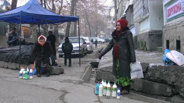 Ширда биё!: душанбинские молочницы самые яркие лица нашего города - Sputnik Таджикистан