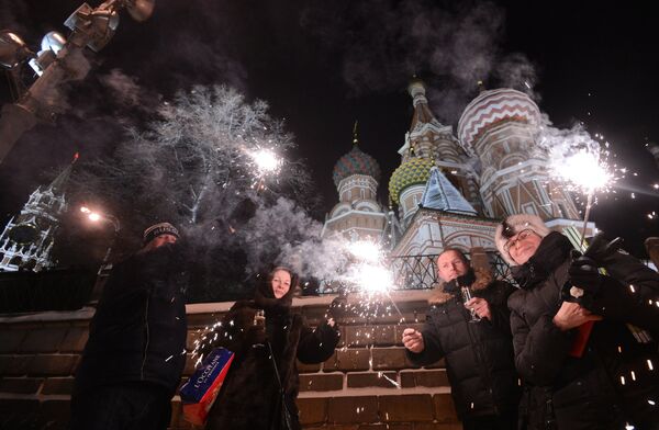 Новый год, архивное фото Новый год, архивное фото - Sputnik Таджикистан