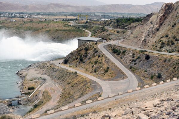 Сангтудинская ГЭС-1 в Таджикистане - Sputnik Таджикистан