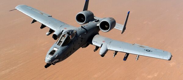 Штурмовик А-10 Thunderbolt. Архивное фото Штурмовик А-10 Thunderbolt. Архивное фото - Sputnik Таджикистан