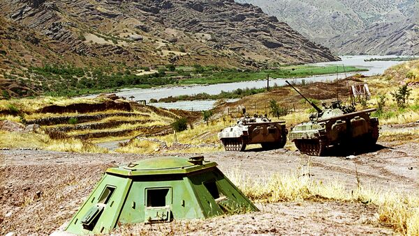 На таджикско-афганской границе. Архивное фото - Sputnik Таджикистан