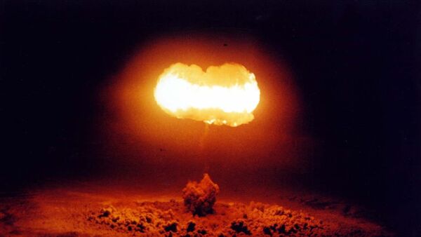Ядерный взрыв. Архивное фото - Sputnik Таджикистан