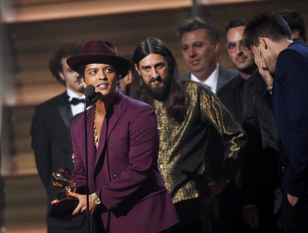 Какой сегодня праздник в Таджикистане и мире: 8 октября - Sputnik Таджикистан