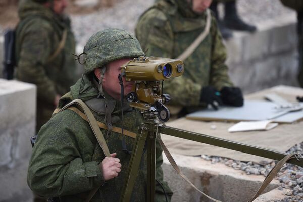 Подготовка военных Таджикистана на полигоне Ляур 201-й РВБ - Sputnik Таджикистан