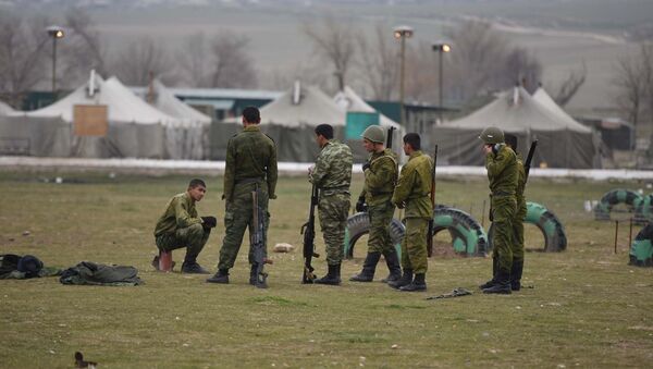 Подготовка военных Таджикистана на полигоне Ляур 201-й РВБ, архивное фото - Sputnik Таджикистан