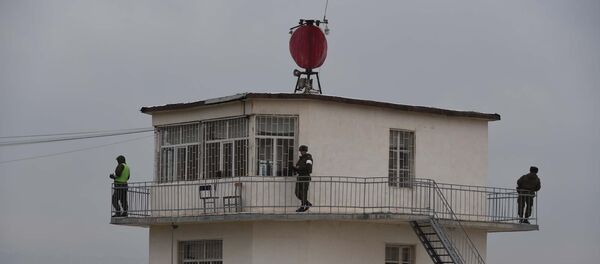 Подготовка военных Таджикистана на полигоне Ляур 201-й РВБ Подготовка военных Таджикистана на полигоне Ляур 201-й РВБ - Sputnik Таджикистан