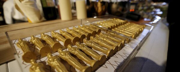 Шоколадные статуэтки Оскара - Sputnik Таджикистан